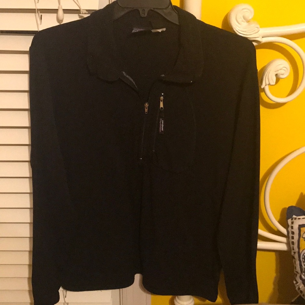 Patagonia quarter zip pullover